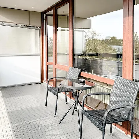 Moderne 110 M2 Grosse Gold Night * Keulen